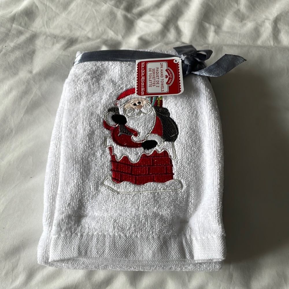 Holiday dish towels